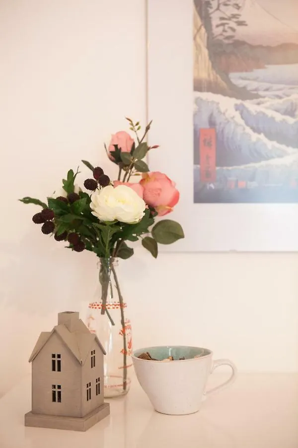 Casa Liberta - Downtown Modern Apartment With Airconditioning サンレモ