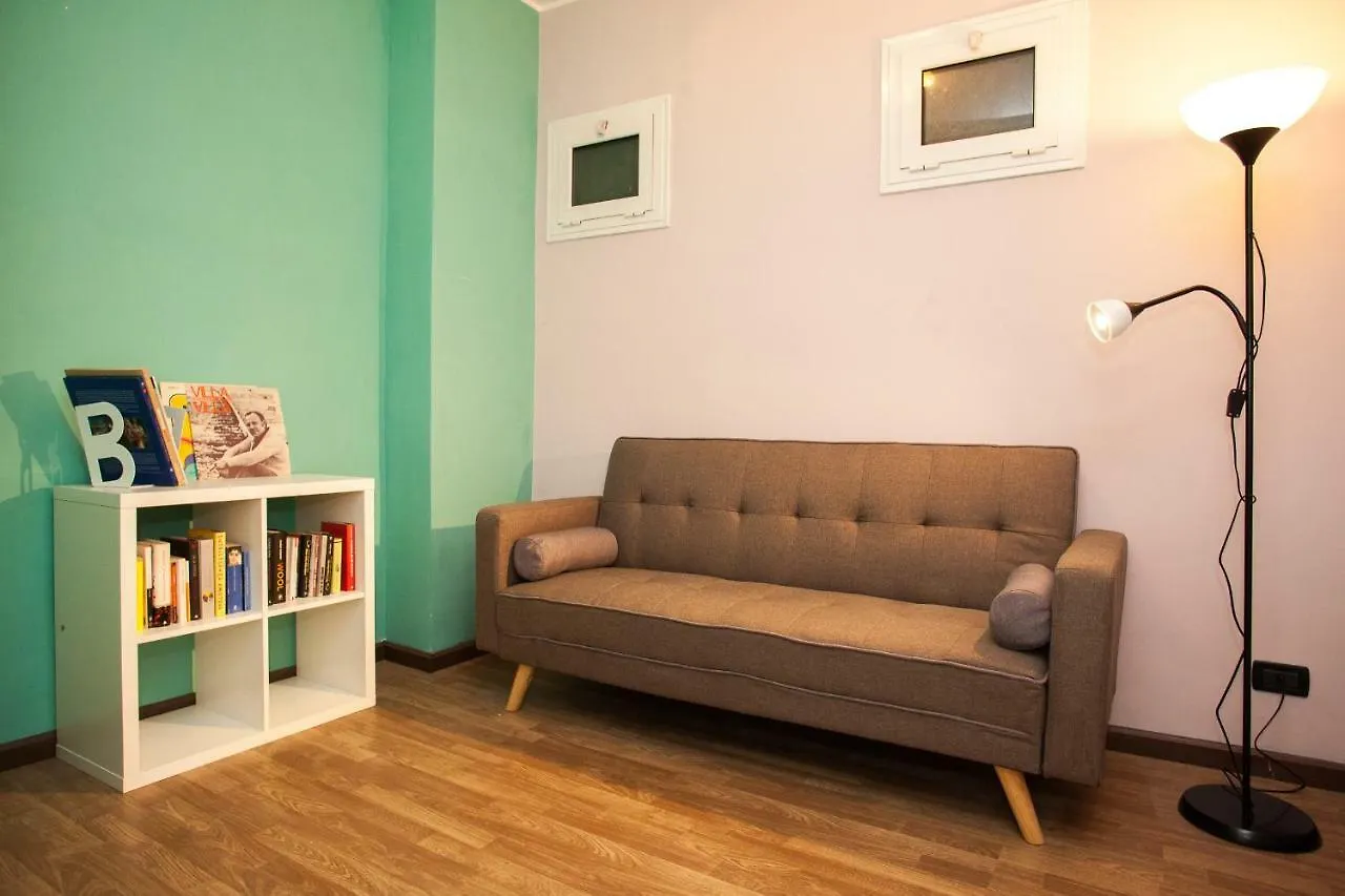 Casa Liberta - Downtown Modern Apartment With Airconditioning サンレモ 0*,
